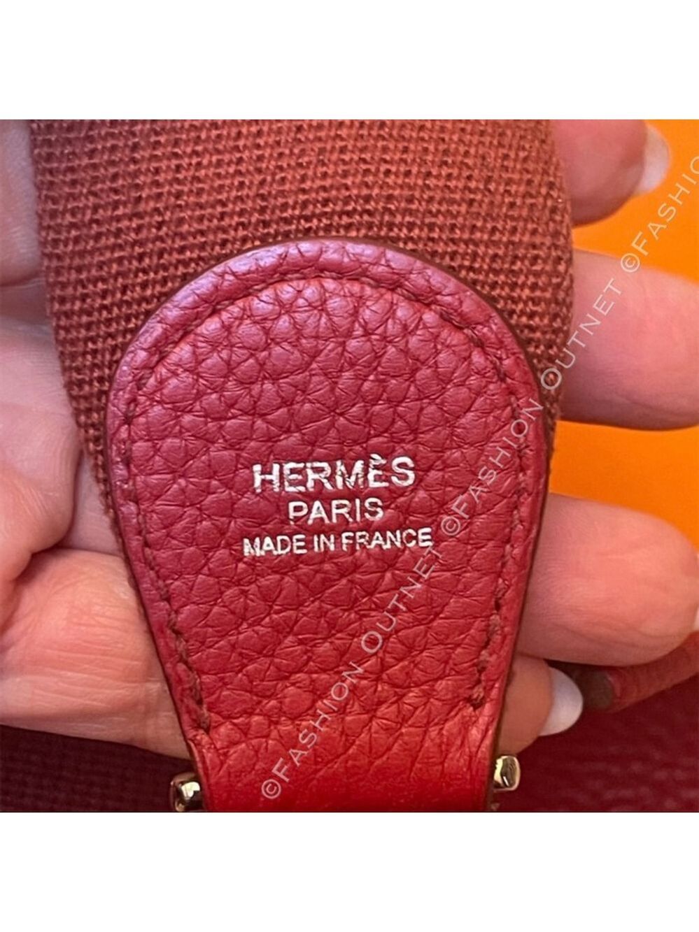 Hermés Evelyne III 29 PM in Rouge Garance Clemence Leather Red Crossbody Bag - Picture 4 of 16